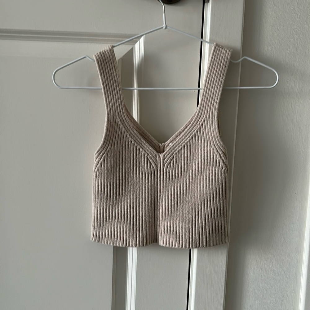 Aritzia ribbed cropped tank top ivory cream